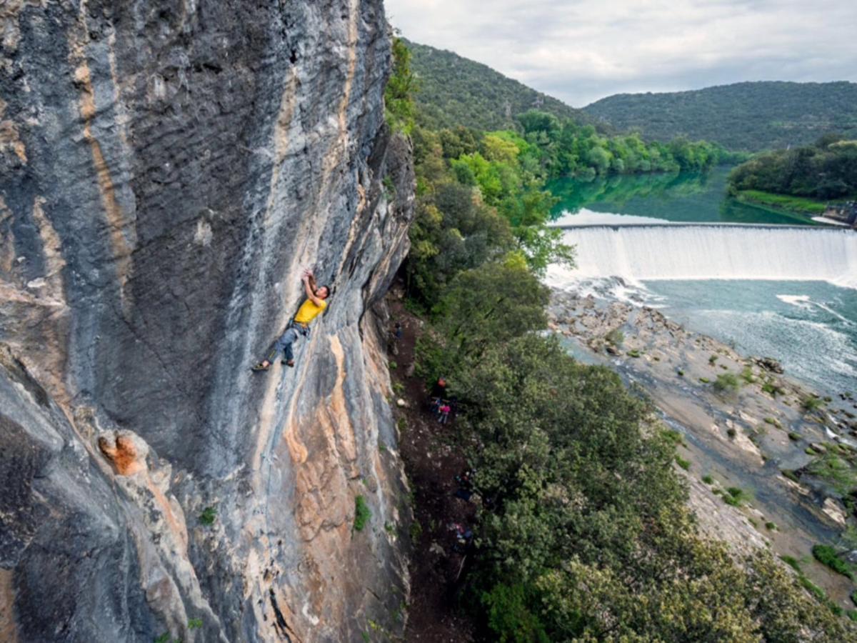 Le Castellas Du Pic St Loup Saint-Mathieu-de-Tréviers Exteriér fotografie
